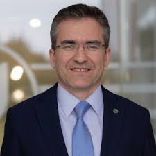 Prof. Yiğit Kazançoğlu